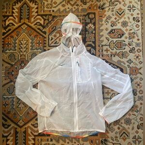 HOKA Skyflow Jacket White Rainbow Size S 🌈